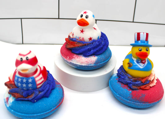 Patriotic Bath Bomb Donut with bath duck