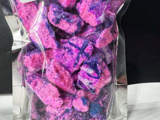 Foaming Bath Crack Unicorn Kisses scent-Aka bath bomb brittle