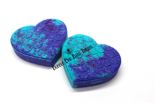 Mermaid Heart Bath bomb 6oz with hidden colors