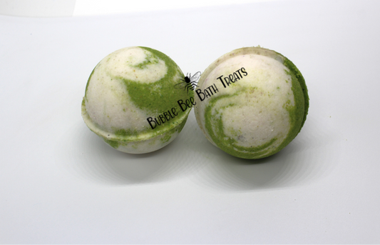 Green Apple Bath Bomb with hidden colors 2.5 inch Round